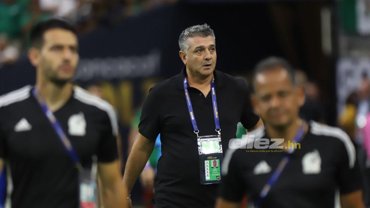 Con mucho ‘toque’ en el mediocampo: La alineación de Honduras que mandará Diego Vázquez ante Qatar en la Copa Oro