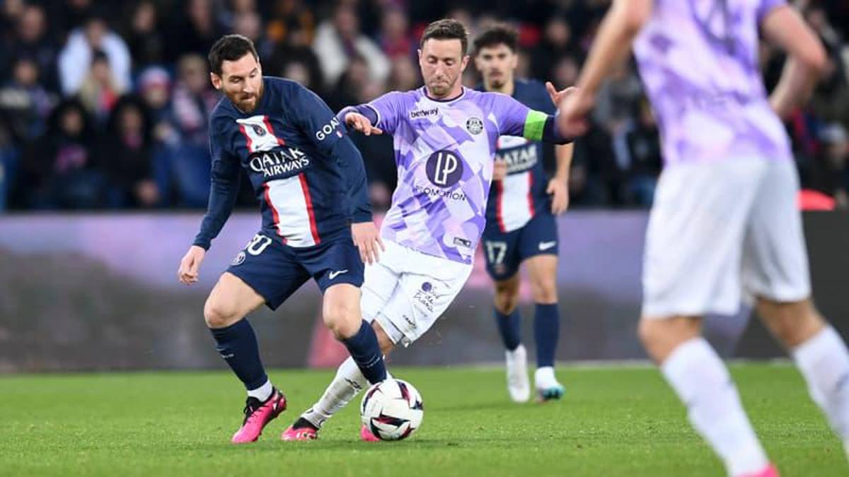 Se volvió a enfrentar a Messi en la MLS y el argentino le confiesa: “Me dijo que el PSG era una mie***”