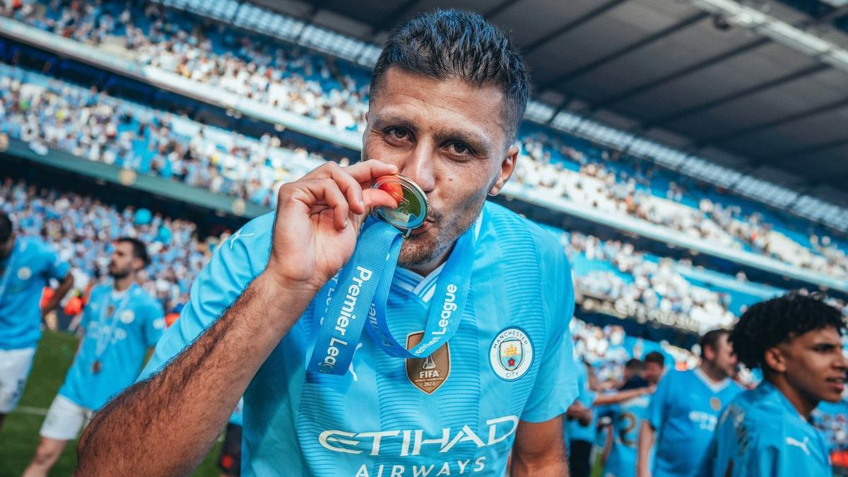 Marcelo podría volver a España, la decisión final del Real Madrid sobre fichar un defensa y el crack que persigue Barcelona