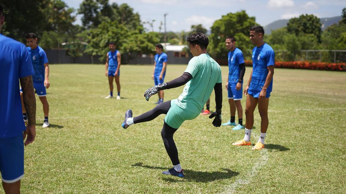 ¡Con el enemigo en casa! El Cartaginés de Costa Rica entrenó en la sede del Real España y quieren eliminarlos de la Concacaf League