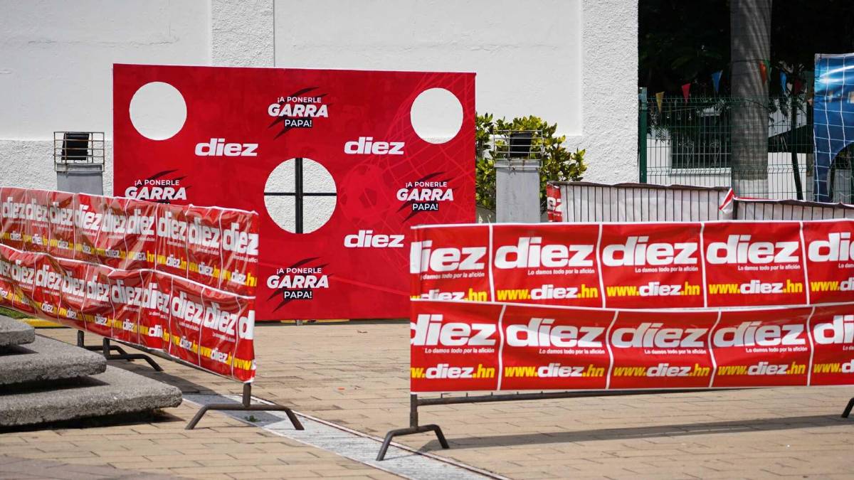 El ambiente que ya se vive en el Morazán por el Honduras-Costa Rica: hermosa aficionada y los ticos se hacen sentir