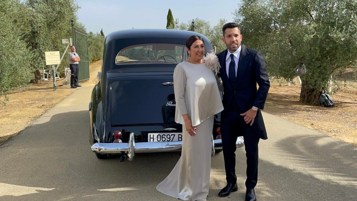 Así fue la boda de Jordi Alba en una finca del siglo XVII: los invitados y el motivo por el que Piqué no aceptó la invitación