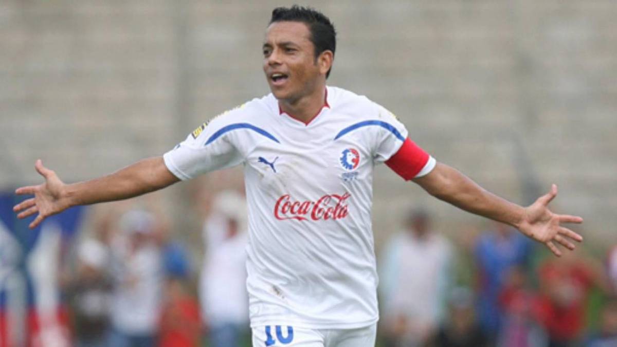 Equipazo de lujo: Wilmer Velásquez sorprende con su 11 histórico de los mejores jugadores de Olimpia