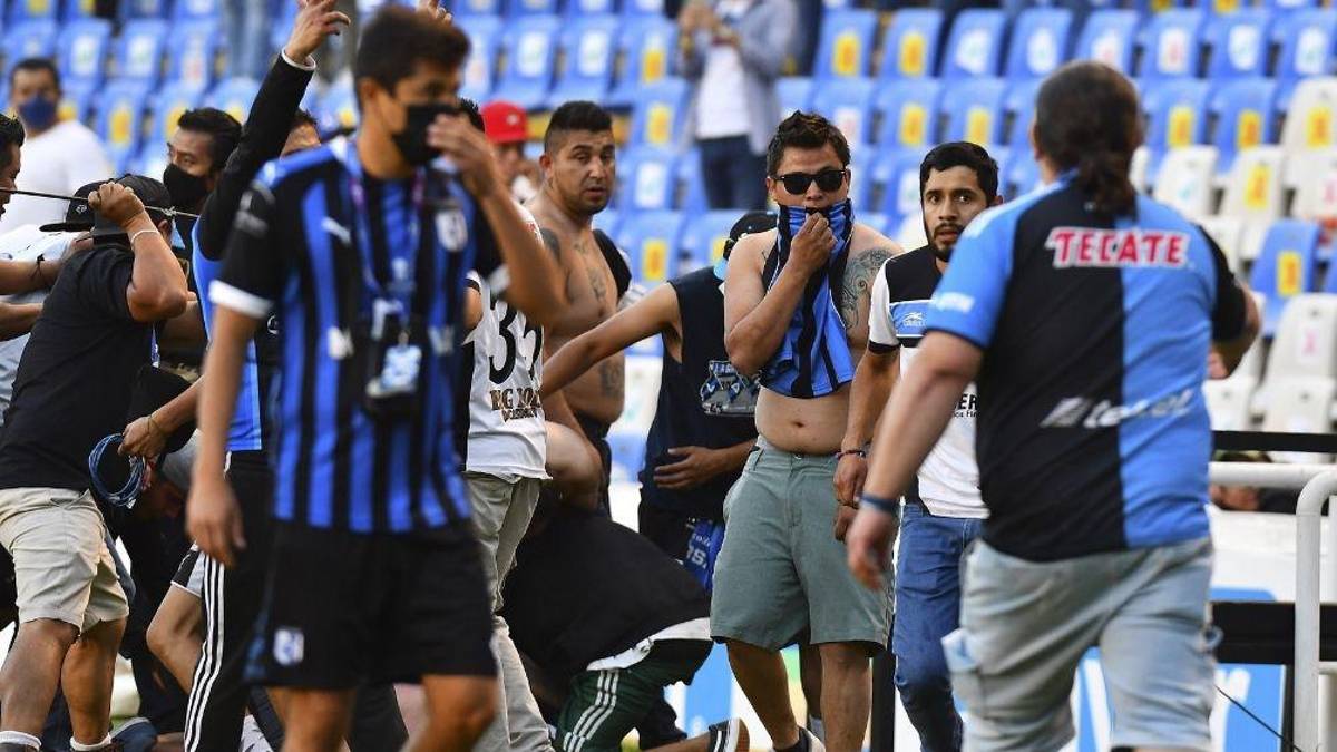 Identificados: los rostros de los agresores que provocaron una brutal pelea en el Querétaro-Atlas de la Liga MX