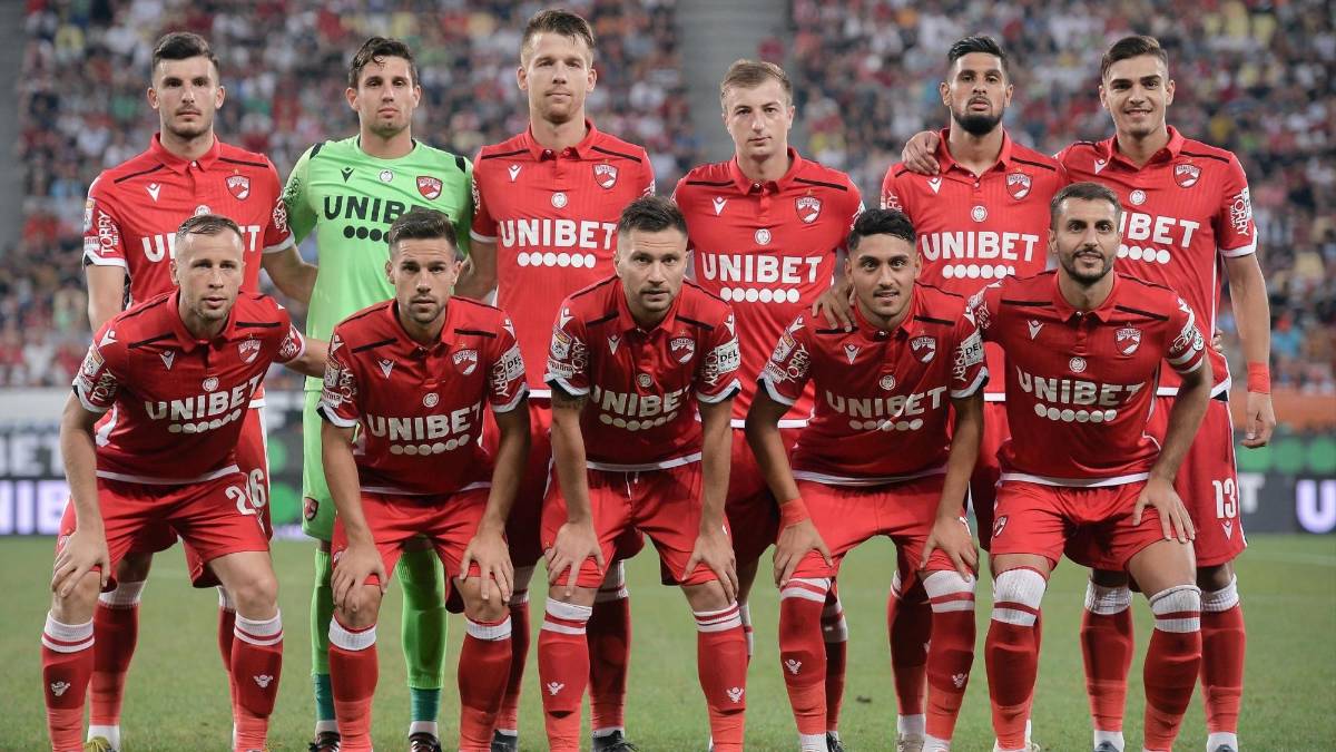 Ex Barcelona se convierte en la gran estafa del fútbol moderno: puso a jugar a su hermano gemelo y así responde