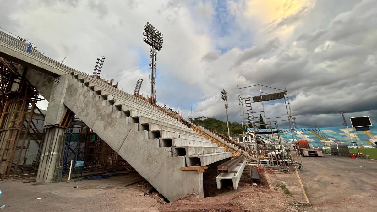Fotos: Así luce el estadio Nacional Chelato Uclés con las primeras graderías instaladas ¿Cuándo estará listo?