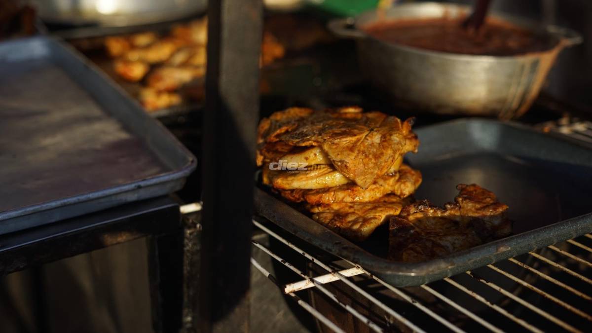 El pleito en las gradas del Olímpico, el eufórico festejo de Héctor Vargas ante su ex y la frustración de Keosseián