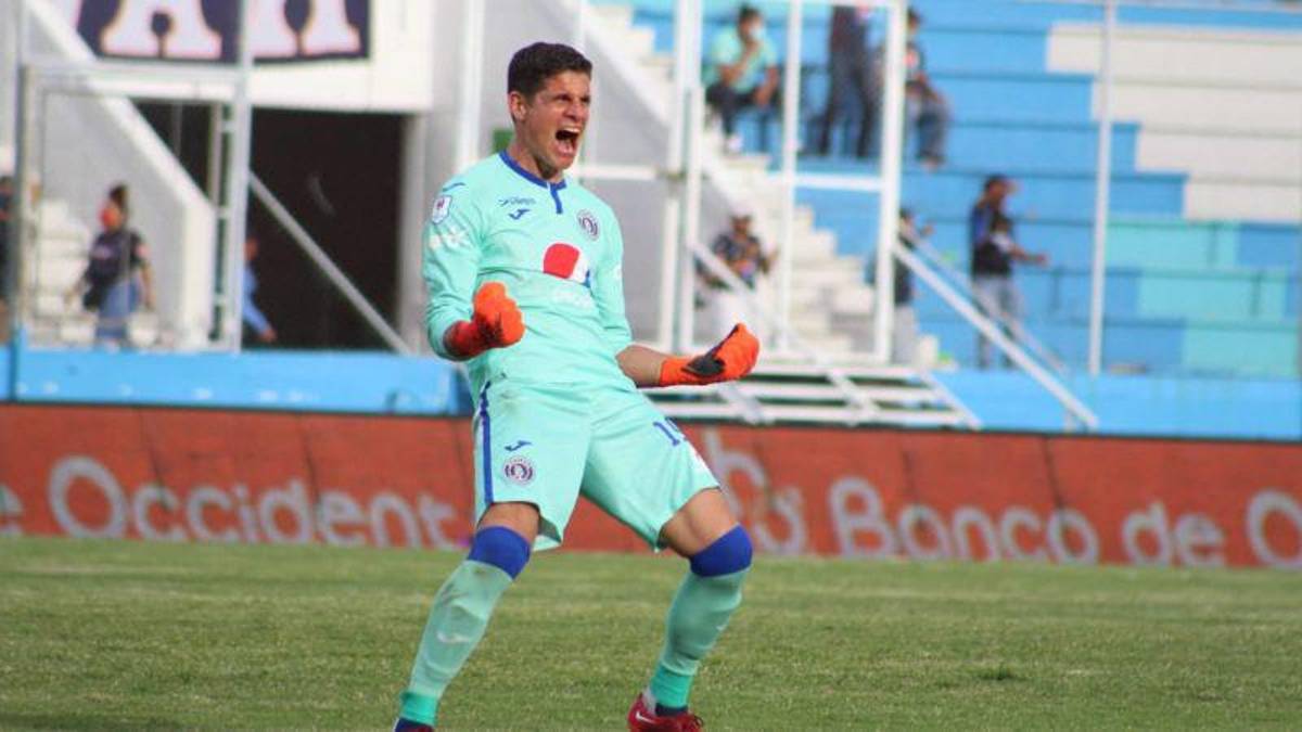 Para elegir: Futbolistas en Liga Nacional que quedan sin contrato al final del torneo; problemas en Motagua, Olimpia y Real España