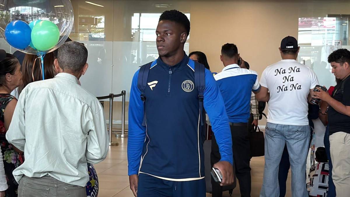 Tristeza, rostros serios y cabizbajos: así regresó Motagua tras la eliminación