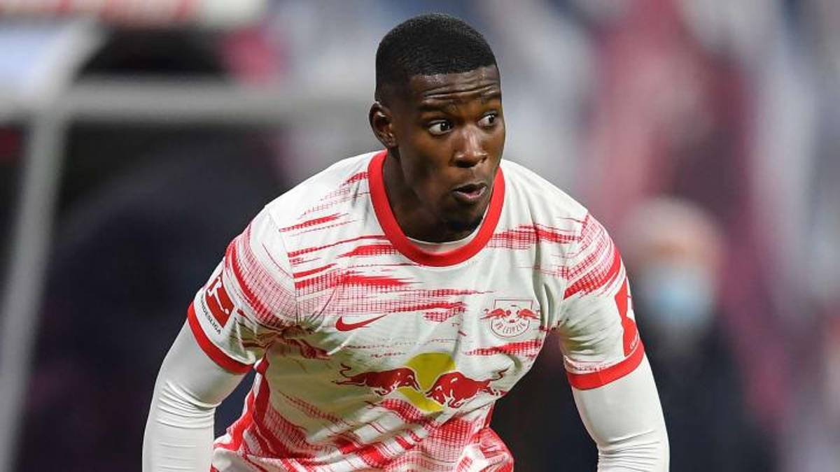 Mercado de fichajes: Dos nuevas bajas en Barcelona, golpe en la mesa del PSG por Mbappé y la sorpresa de Cristiano Ronaldo