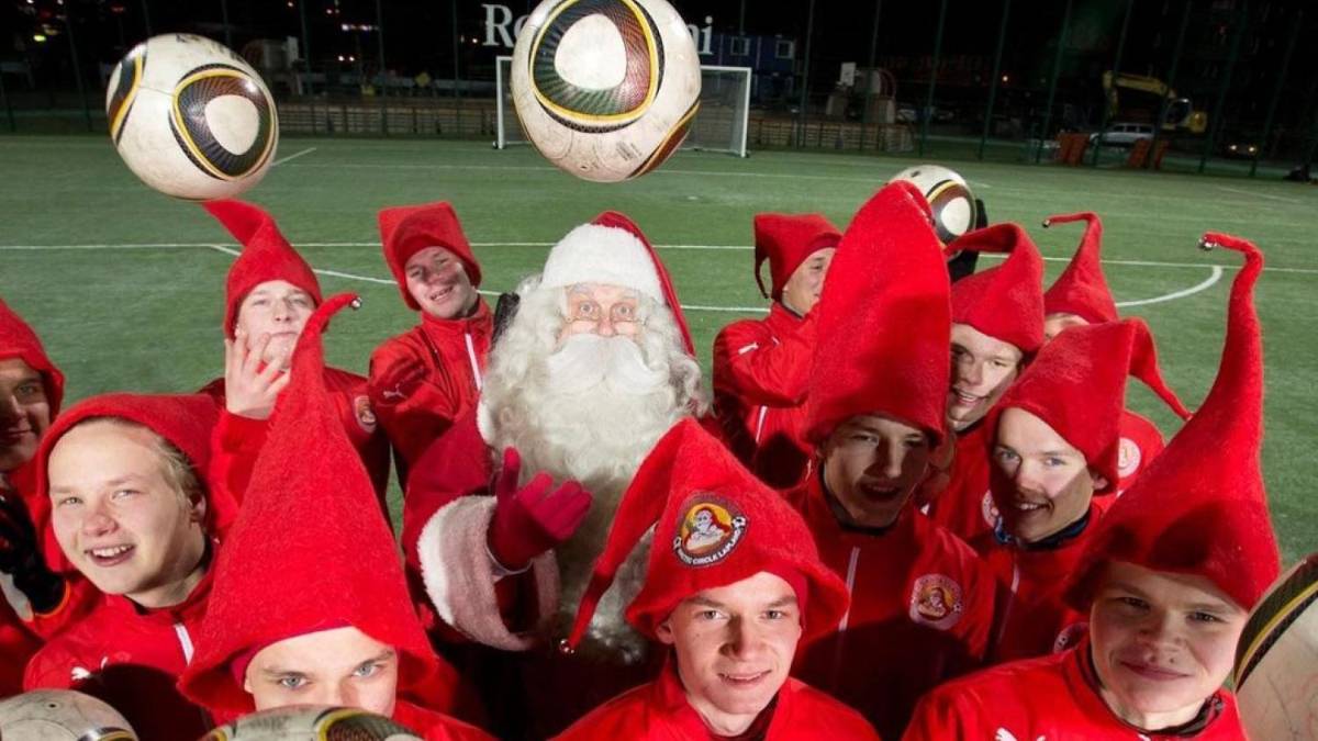 Insólito: así es el FC Santa Claus, el equipo que intenta olvidar sus crisis y fracasos; ¿dónde juegan?
