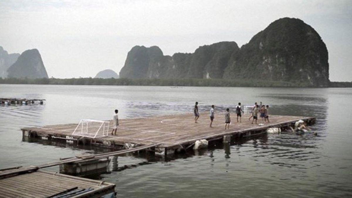 Los estadios más raros y curiosos del mundo: sobre edificios, agua, desierto y uno se convirtió en un vecindario