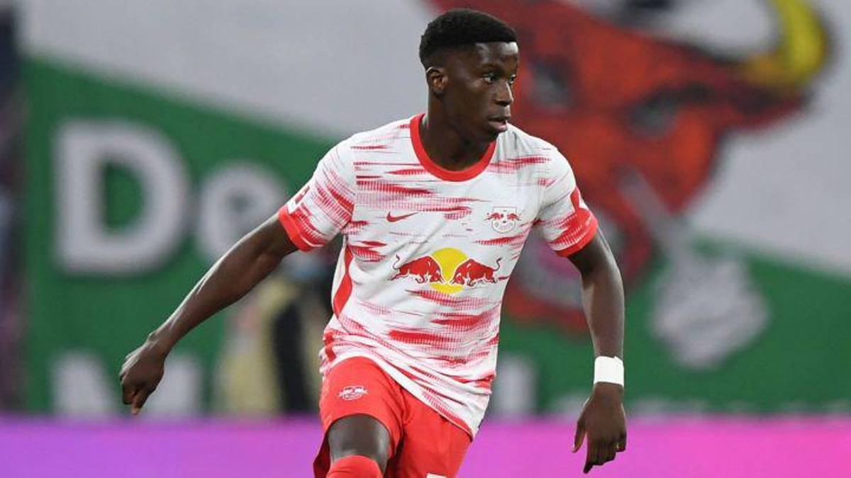 Mercado de fichajes: Confirman la primera baja del Barcelona, los dos sentenciados del Real Madrid y sorpresa con Haaland