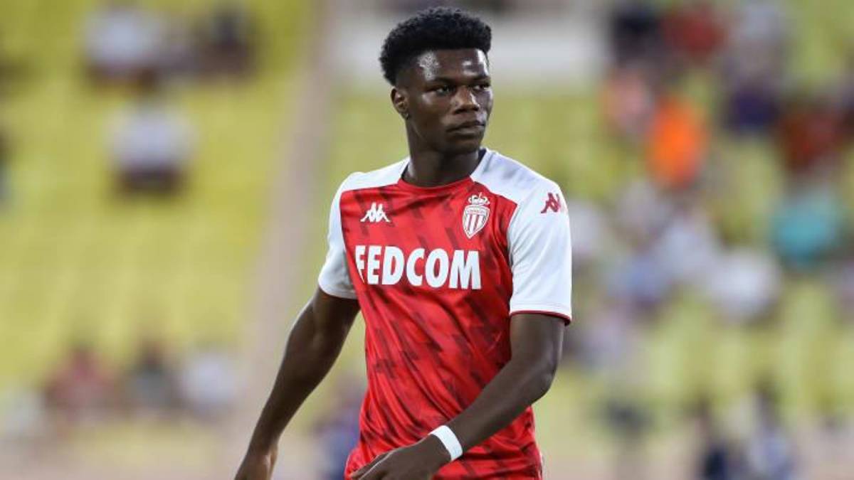 Mercado: Cambio radical con Haaland, se cae fichaje del Barcelona y revolución del Real Madrid