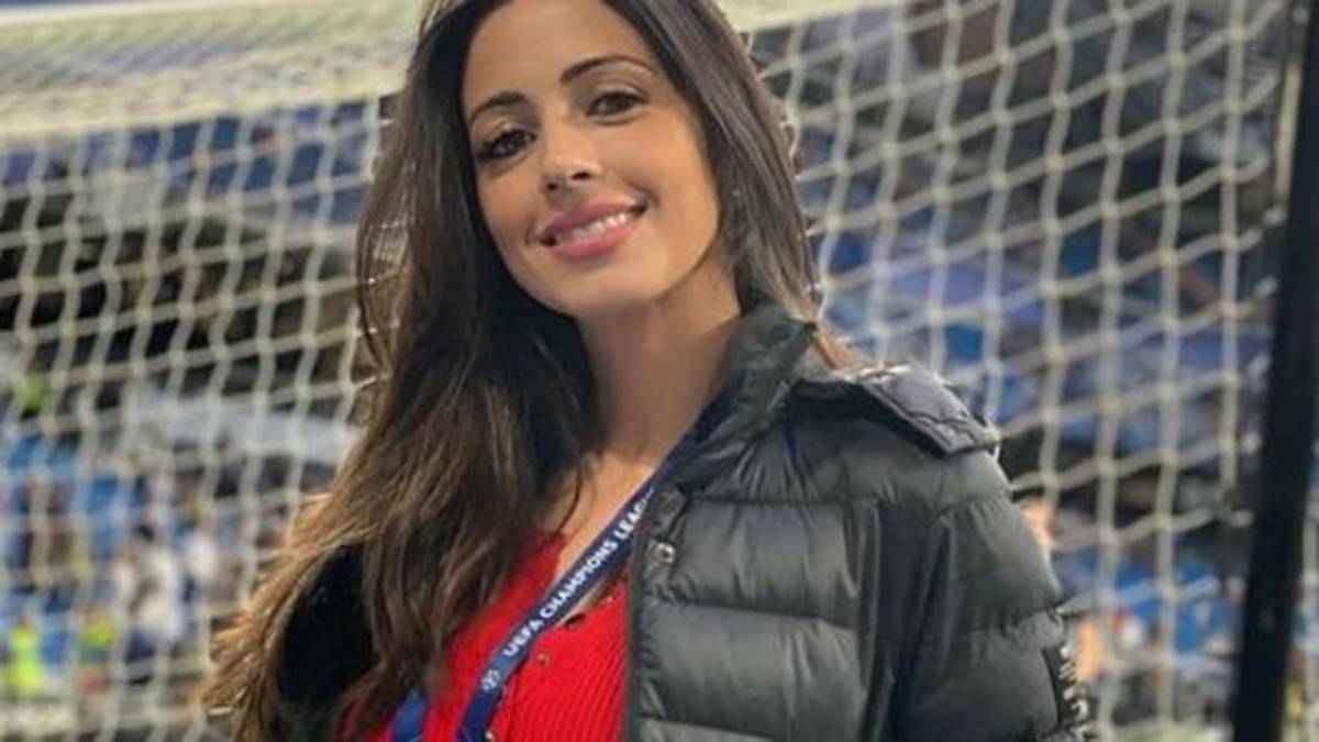 Reportera hizo polémica pregunta a Ancelotti sobre Vinicius y revela graves amenazas que recibe: “Otra perra”