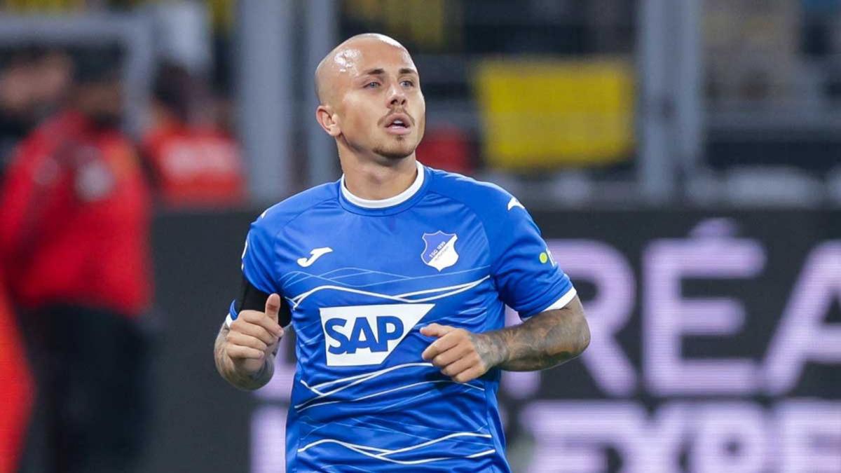 Tras pasar por el City y Leipzig, Angeliño ahora defiende la camiseta del Hoffenheim.