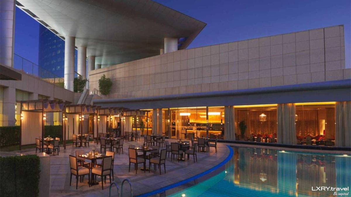 ¡Prohibidas las selfies! La lujosa residencia de Cristiano Ronaldo en Arabia Saudita: 17 habitaciones y cine multimedia