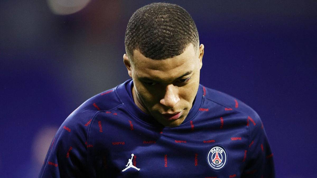 Mercado: La decisión de Ronald Araújo ante el interés del Real Madrid, se le cae fichaje al Barcelona y la sorpresa con Mbappé