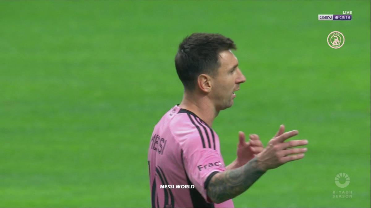 El gesto de Messi con David Ruiz tras su golazo, la bronca de Luis Suárez y la ‘aparición’ de Cristiano Ronaldo