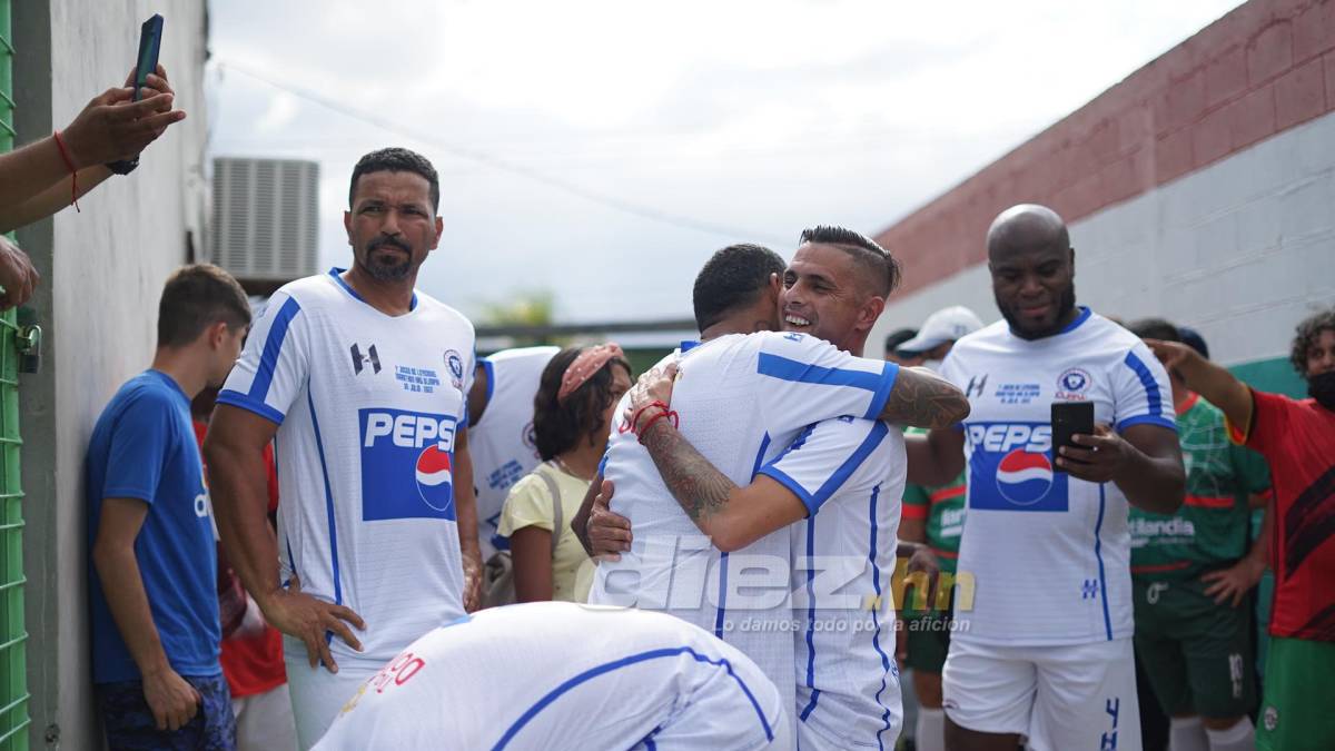 Imperdible: así lucen las exfiguras de Marathón y Olimpia que disputaron un partido de leyendas en San Pedro Sula