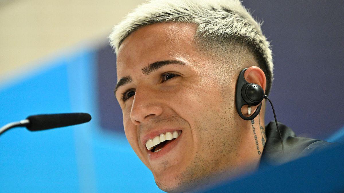 El jugador del Chelsea Enzo Fernández avisa al Real Madrid: “No le tengo miedo; el Bernabéu me trae bonitos recuerdos”