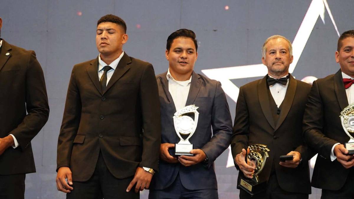 Premios Diez fue una locura: estos son los atletas hondureños que ganaron en la categoría 10 de DIEZ
