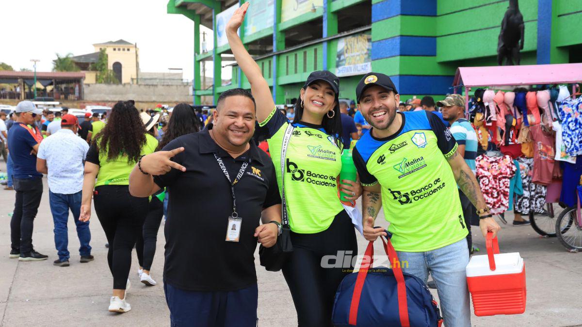 ¡Robó suspiros! La hermosa novia del jugador de Potros, la simpatía de Samuel García con los aficionados y la fiesta que se vive en Olancho