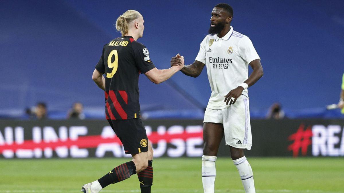 Erling Haaland, delantero del Manchester City, recibe un regalo especial previo al duelo de semis ante el Real Madrid