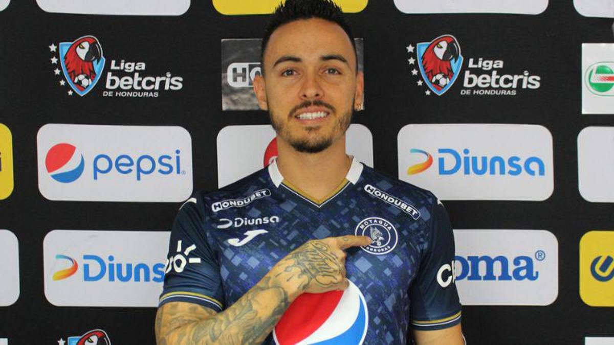 Fichajes: El jugador que pidió Troglio en Olimpia y más bajas en Motagua; Real Sociedad y UPNFM con nuevos jugadores