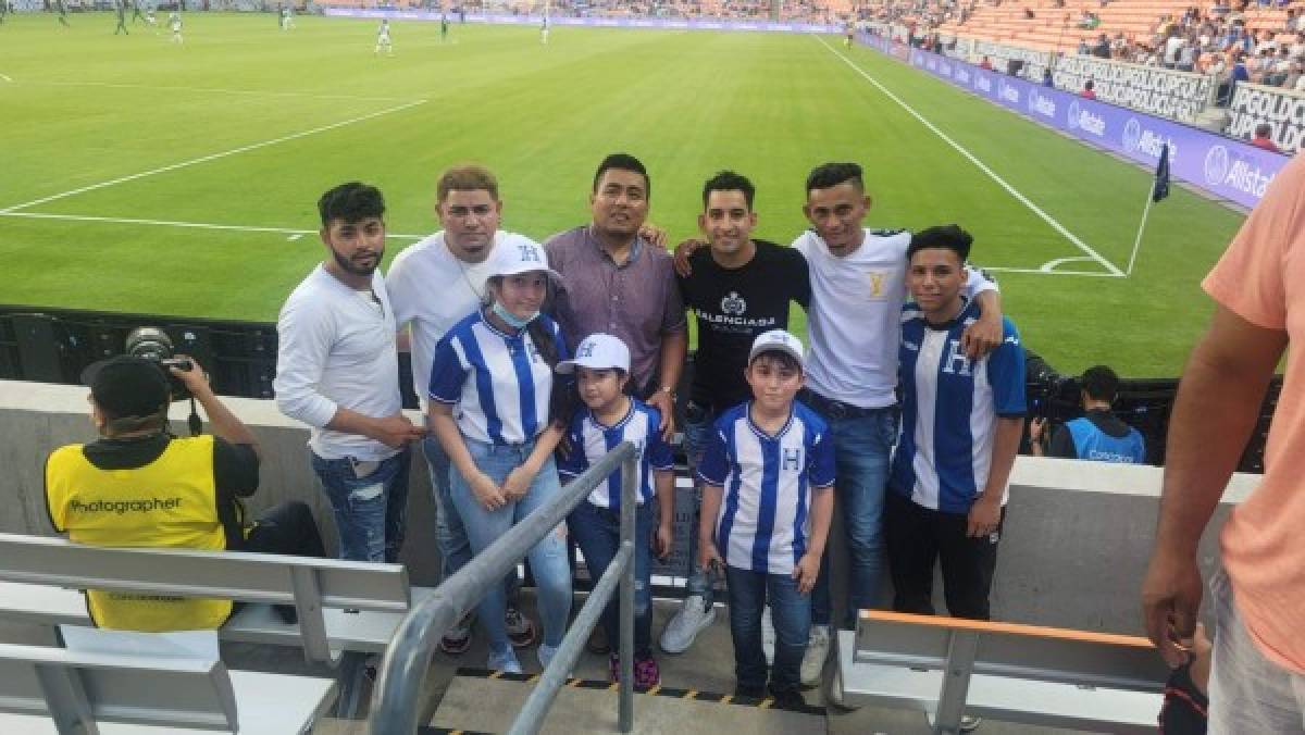 ¡La belleza catracha está presente! El ambientazo que se vive en Houston por el Honduras vs. Qatar