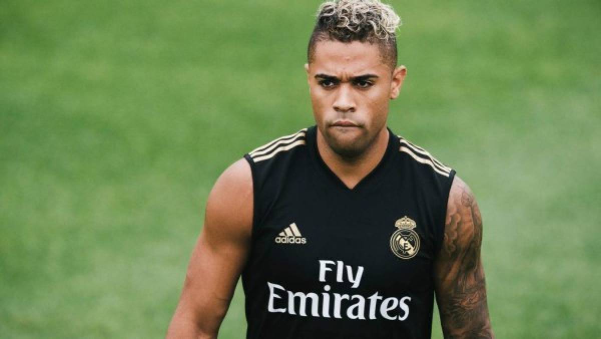 Mercado de fichajes: Barcelona elige un lateral, la 'bomba' de Neuer y Neymar define su futuro