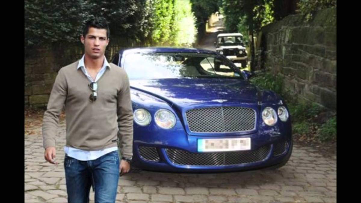 Los autos de las estrellas del clásico Real Madrid-Barcelona