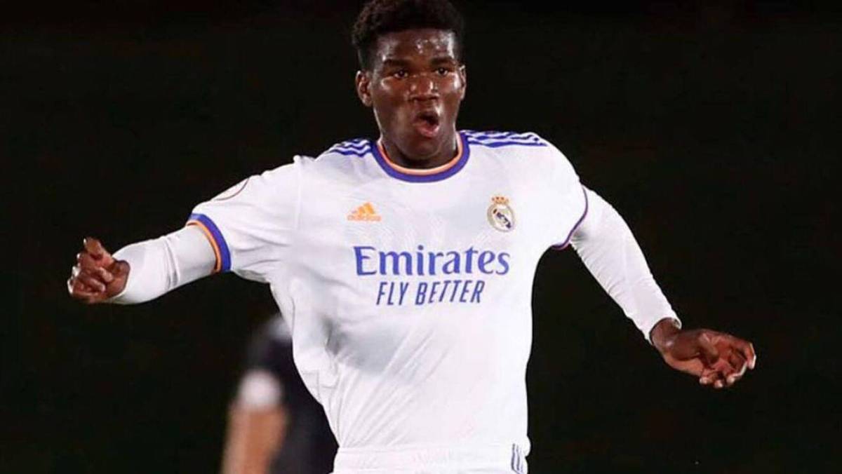 Mercado: La decisión de Ronald Araújo ante el interés del Real Madrid, se le cae fichaje al Barcelona y la sorpresa con Mbappé