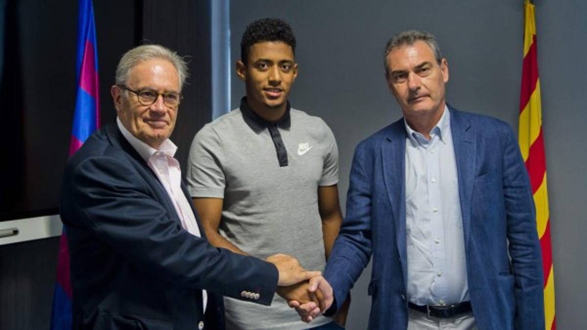 Bryan Acosta se mete entre los traspasos de futbolistas hondureños más caros en la historia  