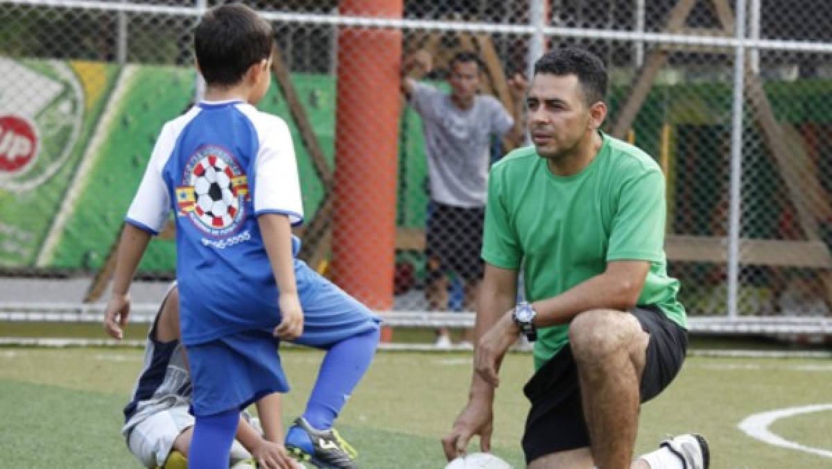 Carlo Costly engrosa lista de futbolistas empresarios en Honduras con ambicioso proyecto