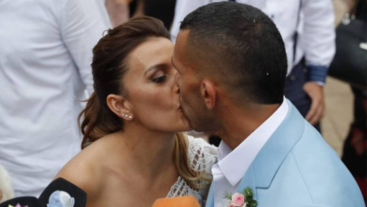 ¡IMPRESIONANTE! Así fue la espectacular y millonaria boda de Carlos Tévez