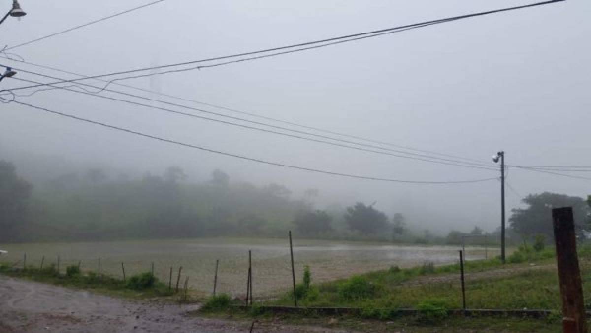 FOTOS: Exóticas canchas en Honduras donde juegan fútbol burocrático