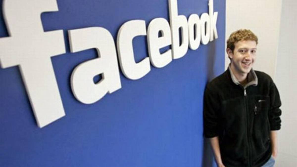 Facebook cumple 10 años desde su lanzamiento