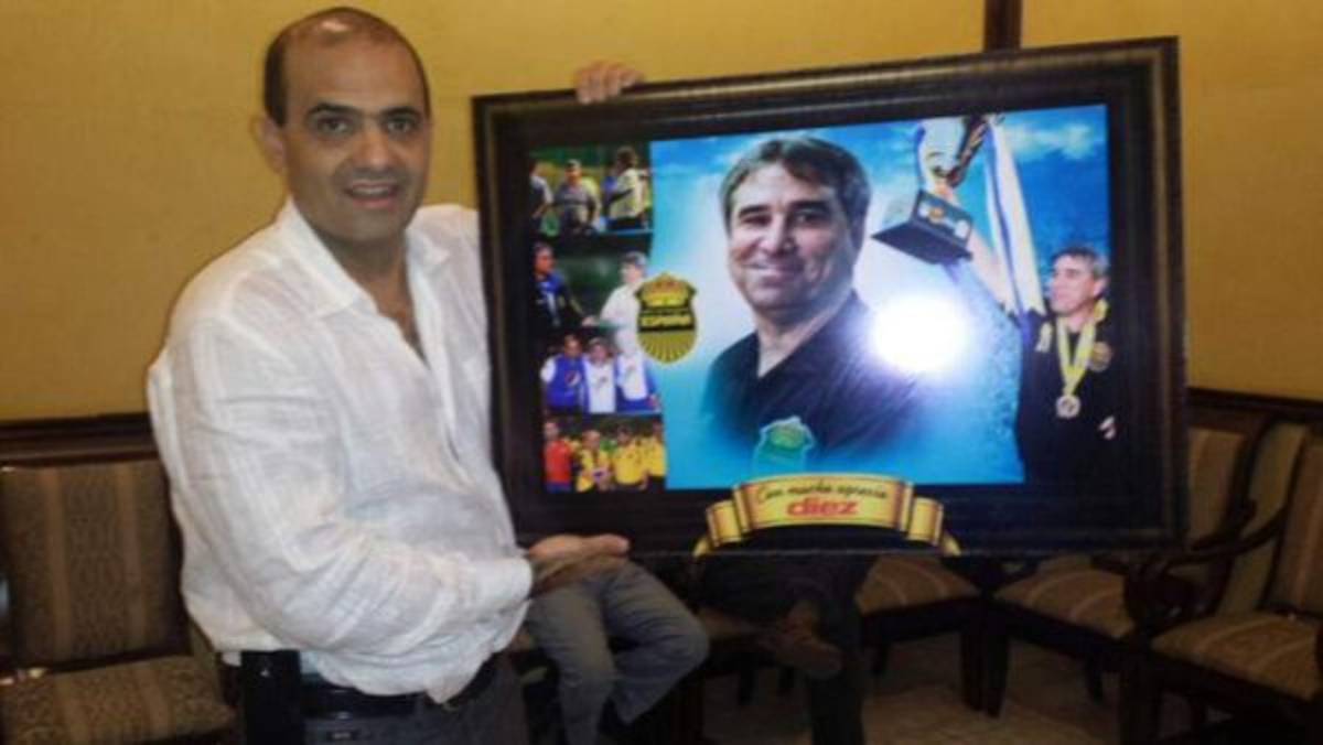 Así es el velatorio de Mario Verdial en San Pedro Sula