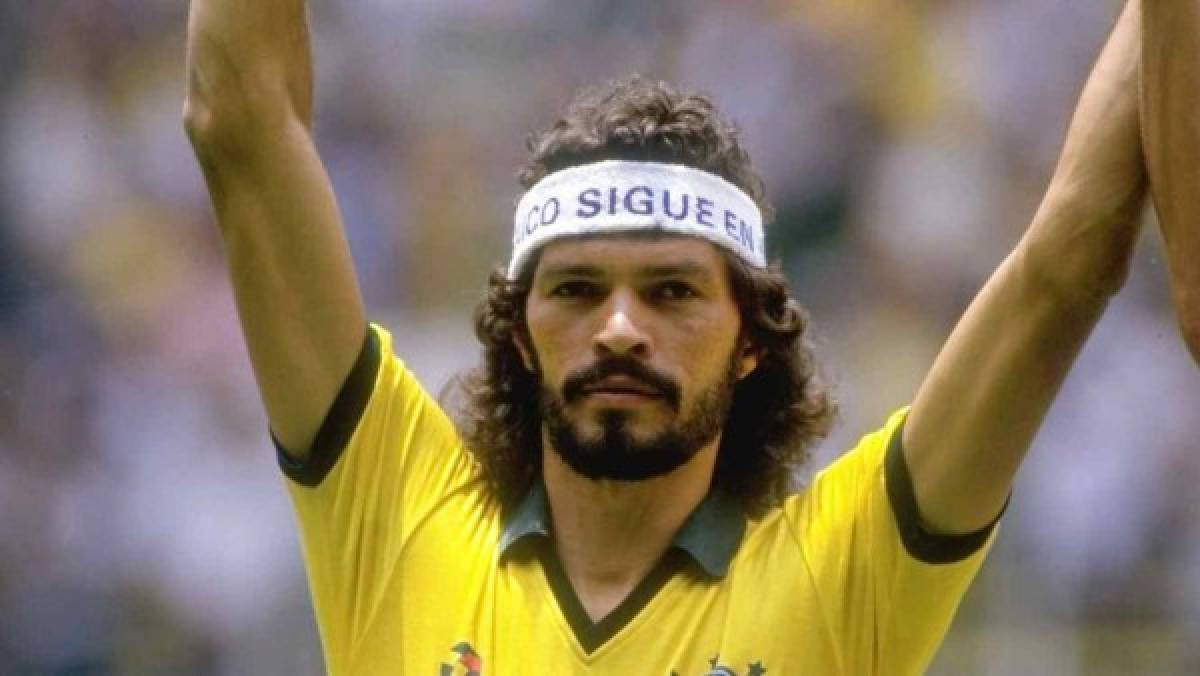 'Mágico' González de los 22 futbolistas más fascinantes según libro argentino