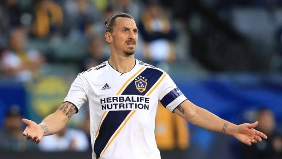 El polémico top de los mejores goleadores del mundo donde Carlos Vela supera a Cristiano Ronaldo