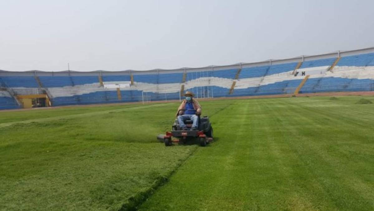 ¡El césped más verde! Así lucen los estadios de Honduras en esta cuarentena