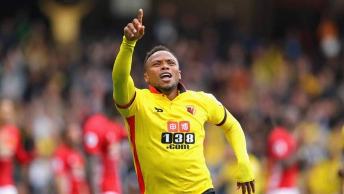 Grandes futbolistas que surgieron de barrios pobres y ahora son millonarios