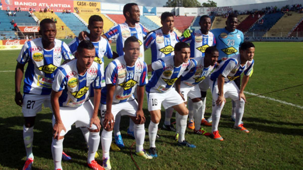 Presidente del Victoria amenaza dejar el cargo por malos arbitrajes