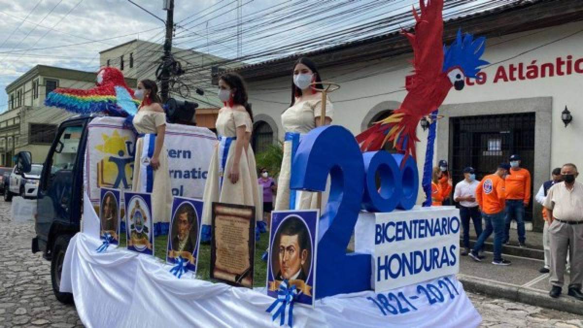 Fotos del día: Derroche de belleza con palillonas, la guacamaya gigante y todo el ambiente en el estadio Nacional