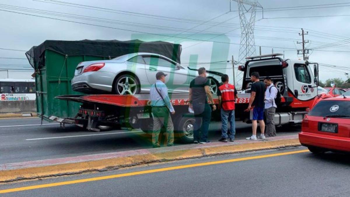 ¡Qué susto! Tuca Ferretti se accidenta y destruye su lujoso Mercedes Benz