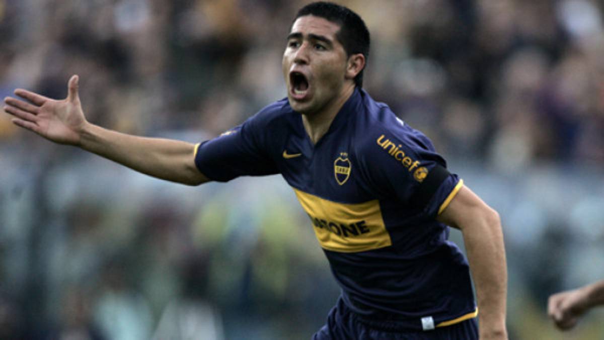Riquelme, cuatro años más con Boca