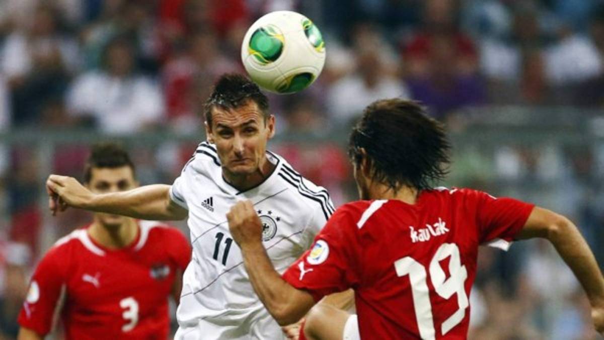 ¡Con un hondureño! Los 20 mejores cabeceadores de la historia del fútbol