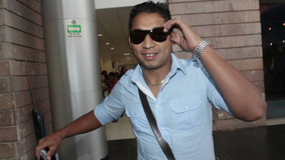 Emilio reaparecería contra el Rangers