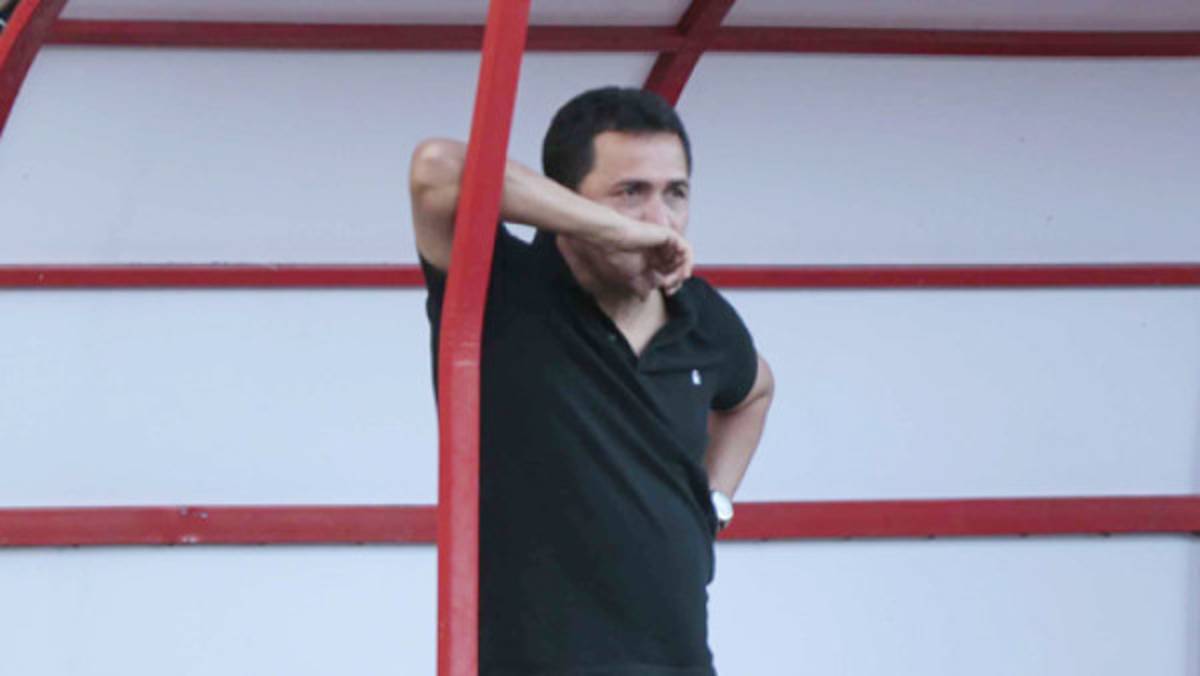 Seis refuerzos condicionan continuidad de Nahún Espinoza en Real España